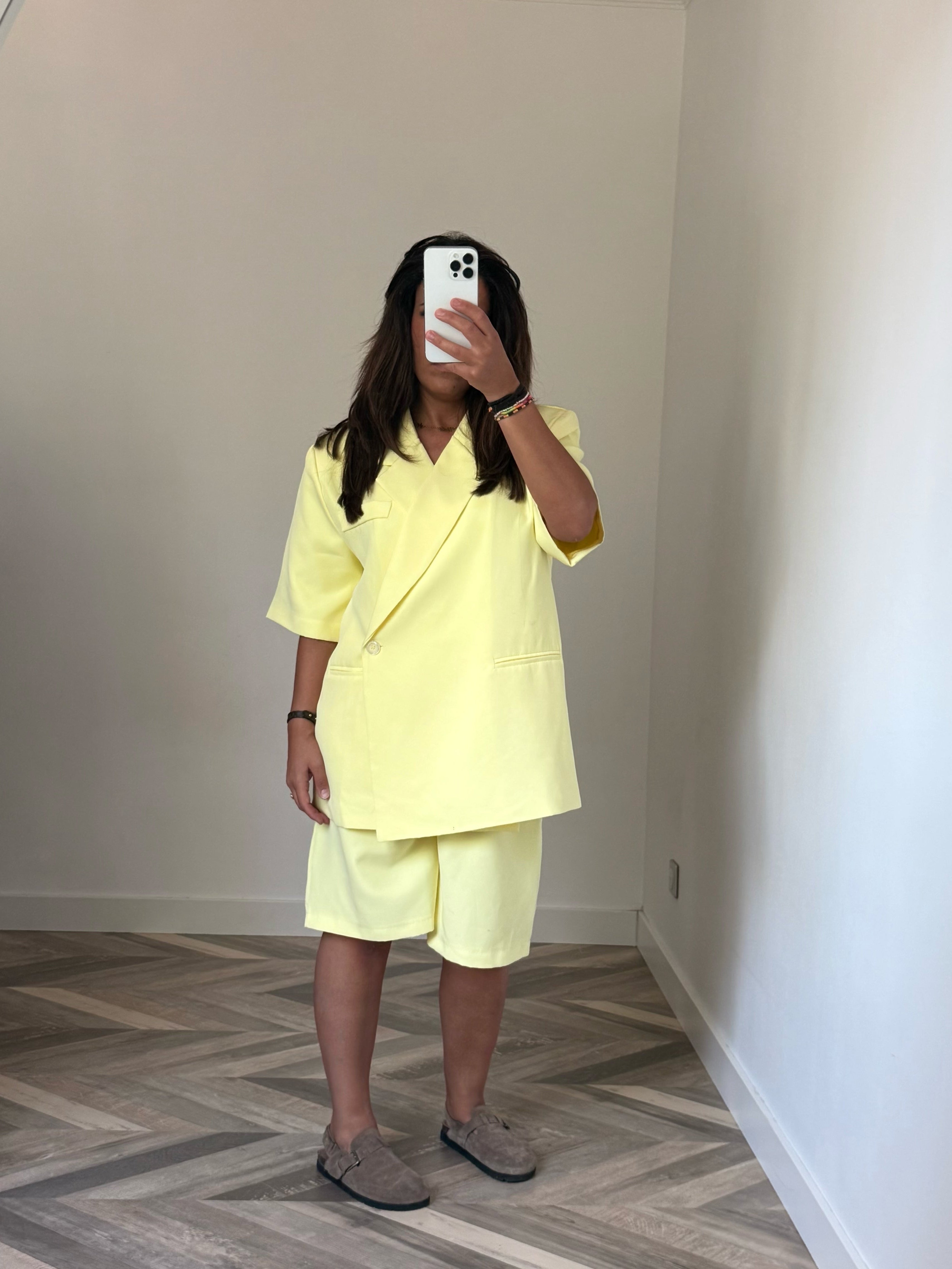 ENSEMBLE BLAZER BERMUDA JAUNE 