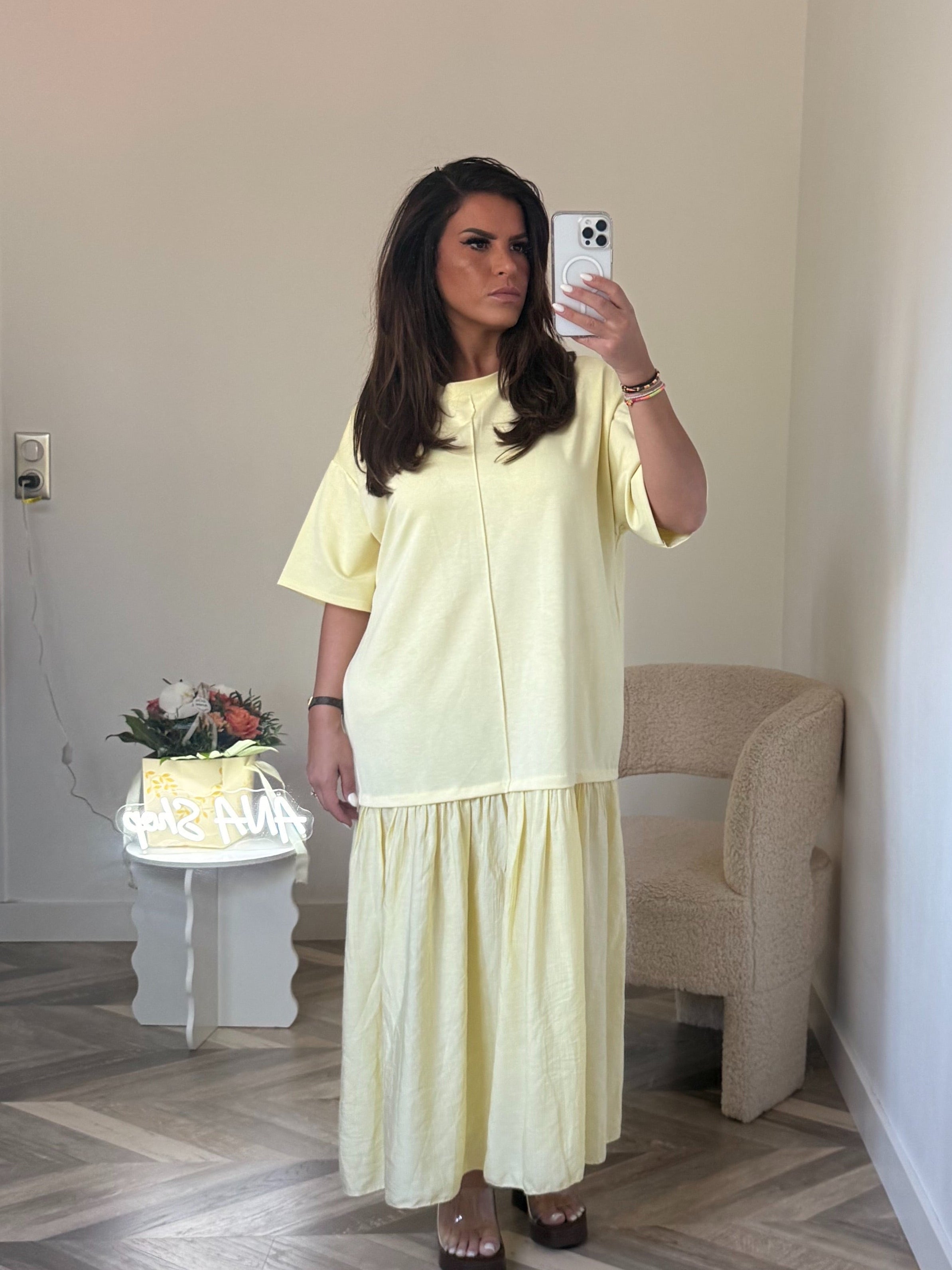 ROBE LONGUE OVERSIZE À VOLANTS